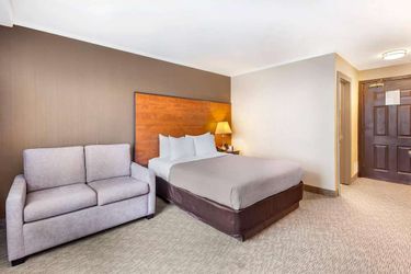 Hotel Quality Inn Toronto Airport:  TORONTO
