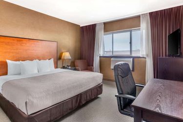 Hotel Quality Inn Toronto Airport:  TORONTO