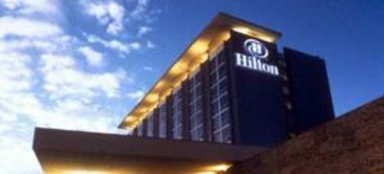 HILTON TORONTO AIRPORT HOTEL & SUITES