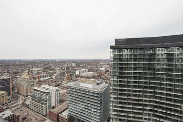 Hotel Velvet Stays – Entertainment District Toronto: Photo 