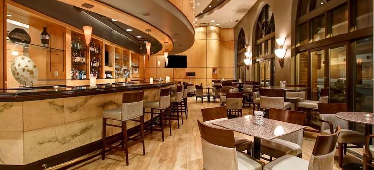 Doubletree By Hilton Hotel Toronto Downtown:  TORONTO