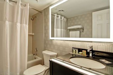 Doubletree By Hilton Hotel Toronto Downtown Toronto: Photo 