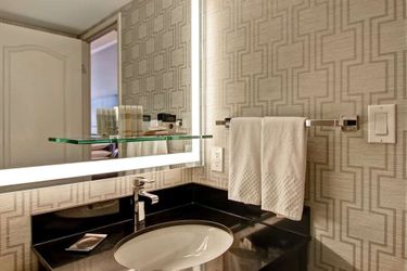 Doubletree By Hilton Hotel Toronto Downtown Toronto: Photo 