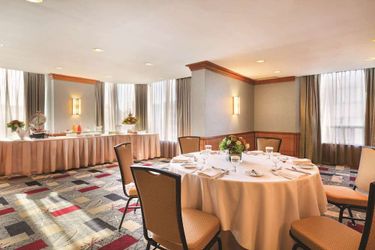 Doubletree By Hilton Hotel Toronto Downtown Toronto: Photo 
