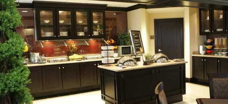 Hotel Homewood Suites By Hilton Toronto Airport Corporate Centre:  TORONTO