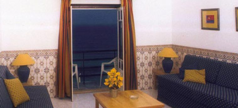 Hotel Apartamento Praia Azul:  TORRE VEDRAS