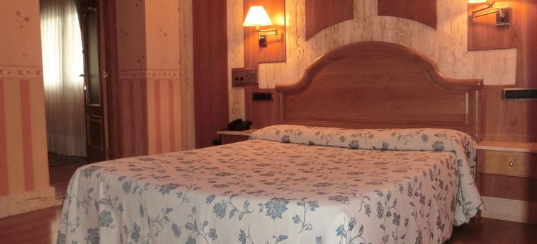 Hotel  Las Ruedas Torrelavega: Foto 