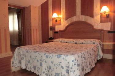 Hotel  Las Ruedas Torrelavega: Photo 