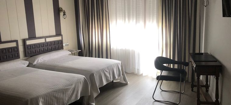 Hotel Marques De Santillana Torrelavega: Foto 