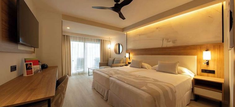 Hotel Riu Nautilus Torremolinos - Costa Del Sol: Photo 