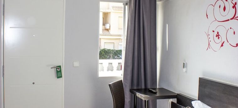 Hotel Hostal Alba Torrevieja - Alicante: Foto 