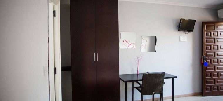 Hotel Hostal Alba Torrevieja - Alicante: Foto 