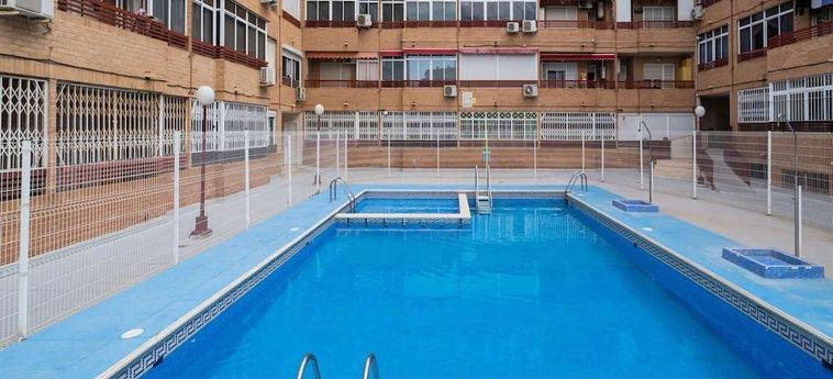 Hotel Belvilla By Oyo Alicante Torrevieja - Alicante: Foto 