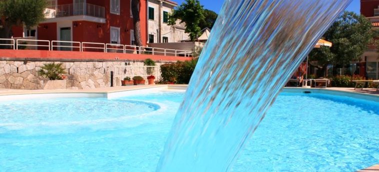 Hotel Il Parco Sul Mare:  TORTORETO LIDO - TERAMO
