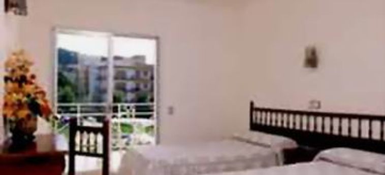 Hotel Huerta (Standard Rooms):  TOSSA DE MAR - COSTA BRAVA