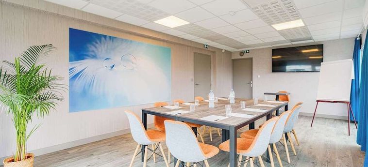Hotel Kyriad Direct Tours Sud - Chambray Les Tours Tours: Foto 