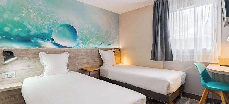 Hotel Kyriad Direct Tours Sud - Chambray Les Tours Tours: Photo 