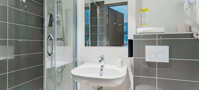 Hotel Kyriad Direct Tours Sud - Chambray Les Tours Tours: Photo 