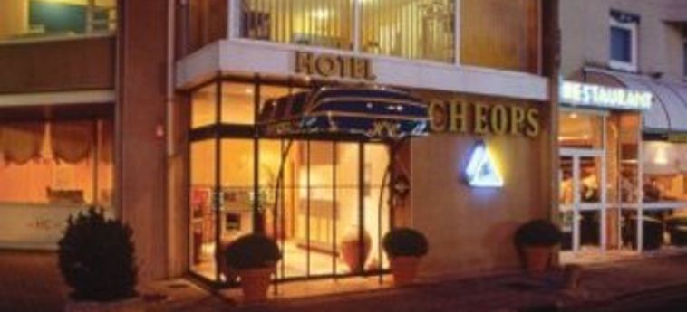 Hôtel BRIT HOTEL TOURS SUD - LE CHEOPS