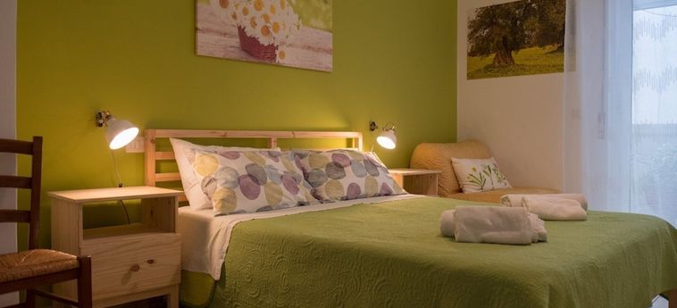 Hotel My Room In Trani:  TRANI