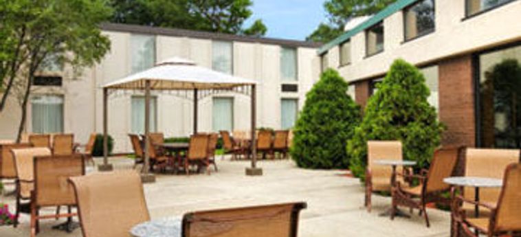 Hotel COUNTRY INN & SUITES BY RADISSON, TRAVERSE CITY, MI