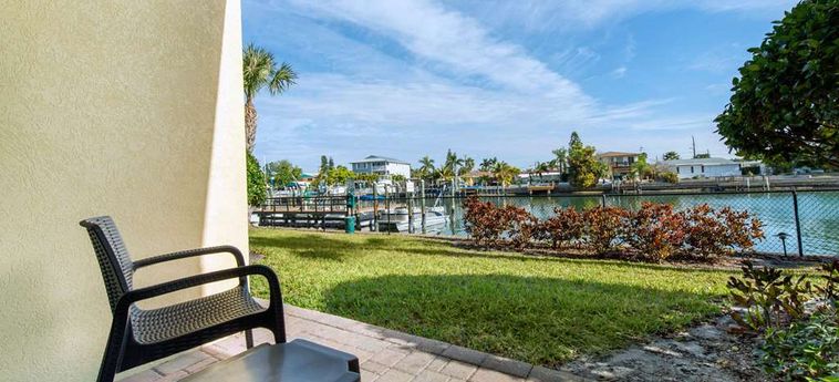 Treasure Bay Hotel & Marina:  TREASURE ISLAND (FL)