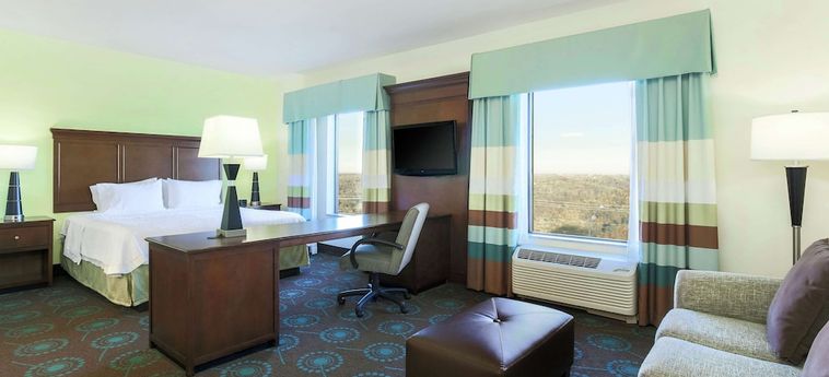 Hotel Hampton Inn & Suites Wheeling-The Highlands, Wv:  TRIADELPHIA (WV)