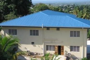 Vupoint Guest House:  TRINIDAD AND TOBAGO