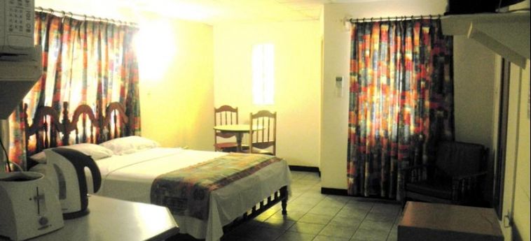 Hotel Sundeck Suites:  TRINIDAD AND TOBAGO