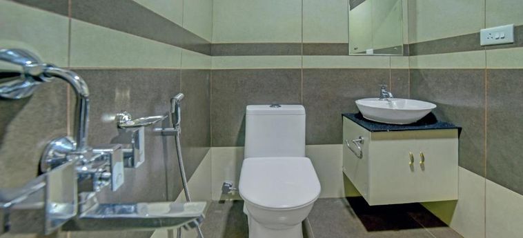 Hotel Treebo Trip Majestic Inn Thampanoor Trivandrum: Foto 