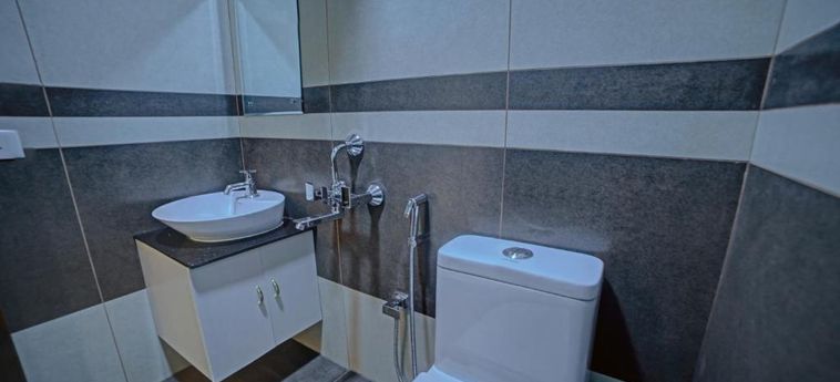 Hotel Treebo Trip Majestic Inn Thampanoor:  TRIVANDRUM