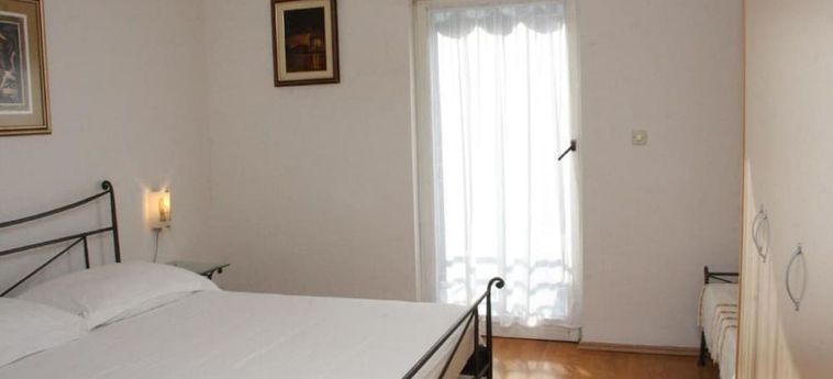 Apartment Sikirica 2 Trogir - Dalmatie : Photo 