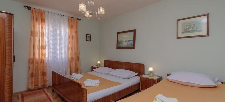 Hotel Rooms Center Of Trogir Trogir - Dalmatien: Foto 
