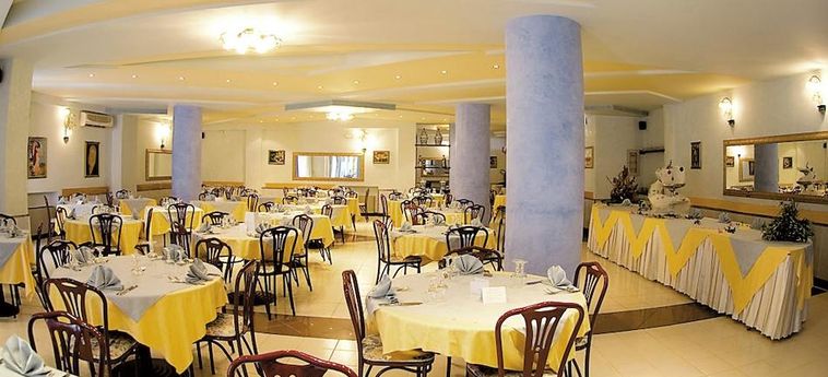 Hotel Villaggio Club La Pace:  TROPEA - VIBO VALENTIA