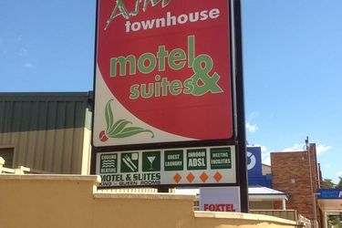 Ashton Townhouse Motel And Suites:  TUMUT - NEW SOUTH WALES