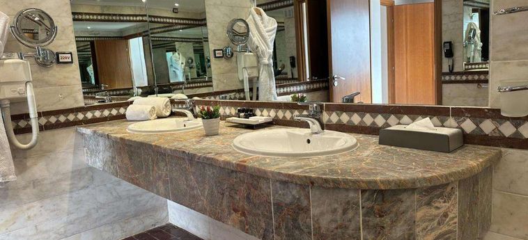 Tunis Grand Hotel:  TUNISI