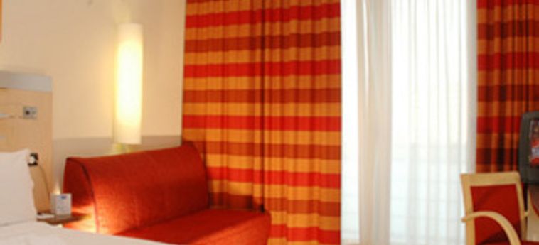 Idea Hotel Torino Mirafiori:  TURIN