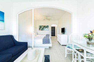 Hotel Ports Of Call Resort:  TURKS AND CAICOS ISLANDS