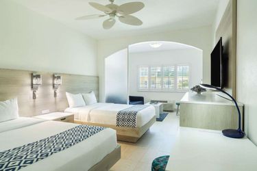 Hotel Ports Of Call Resort:  TURKS AND CAICOS ISLANDS