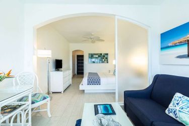 Hotel Ports Of Call Resort:  TURKS AND CAICOS ISLANDS