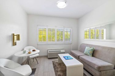 Hotel Ports Of Call Resort:  TURKS AND CAICOS ISLANDS