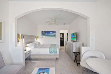Hotel Ports Of Call Resort:  TURKS AND CAICOS ISLANDS
