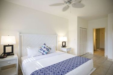 Hotel Ports Of Call Resort:  TURKS AND CAICOS ISLANDS