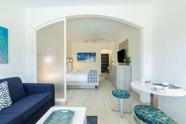 Hotel Ports Of Call Resort:  TURKS AND CAICOS ISLANDS