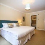 Hotel TURNBERRY APARTMENTS