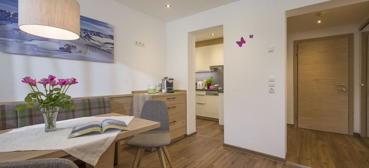 Hotel Appartements Schöne Aussicht Family Tux: Foto 