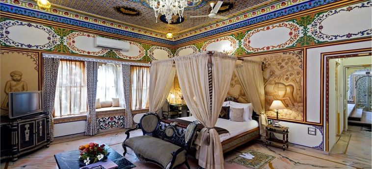 Hotel Chunda Palace:  UDAIPUR