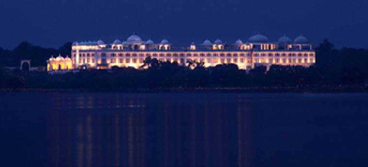 Hotel Radisson Blu Udaipur Resort & Spa:  UDAIPUR