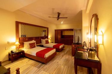 Hotel Hiltop Palace Udaipur: Photo 