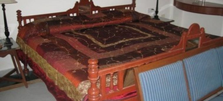 Hotel Ram Pratap Palace:  UDAIPUR